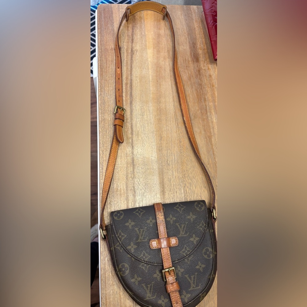 Louis Vuitton Cross-Body Chantilly gently used. Purchased from Jebwa.